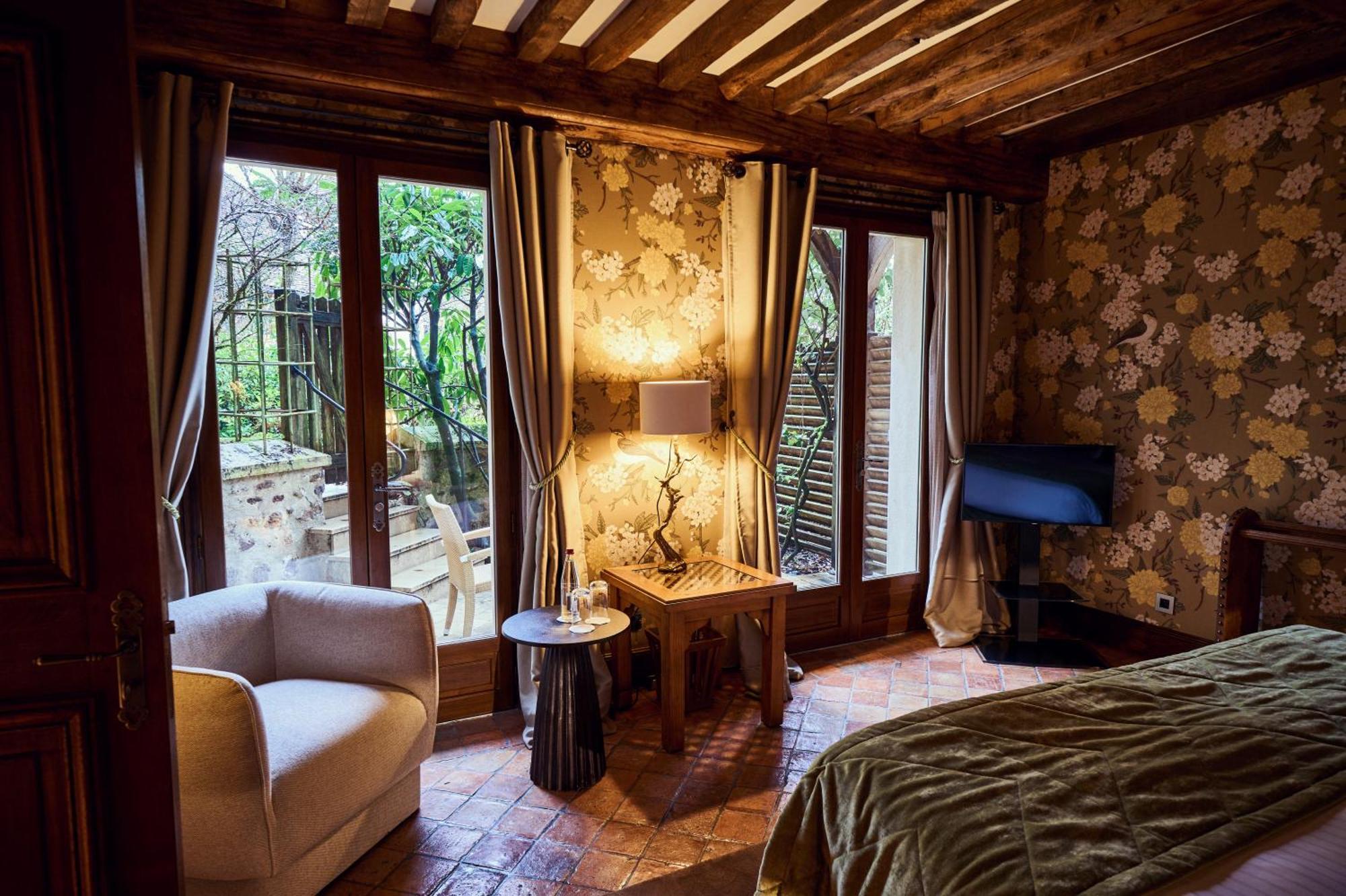 Hotel Relais Bernard Loiseau 5*