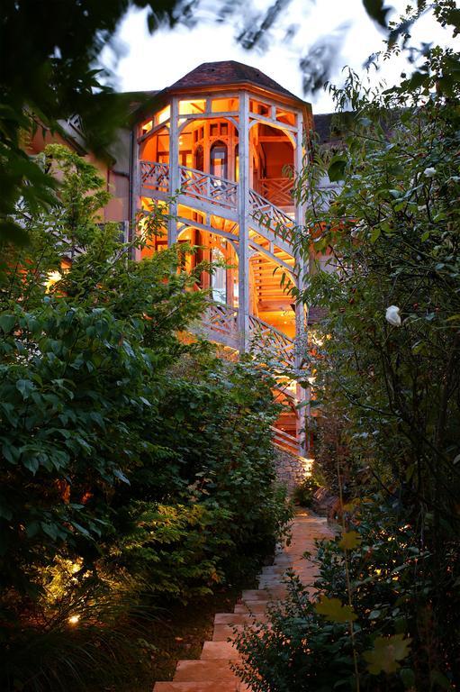 Hotel Relais Bernard Loiseau 5*